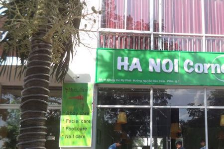 Bảng hiệu ALU quán HANOI CORNER