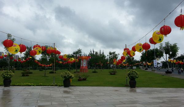 Trang trí tết trung thu 2012 tại TTTM Crescent Mall